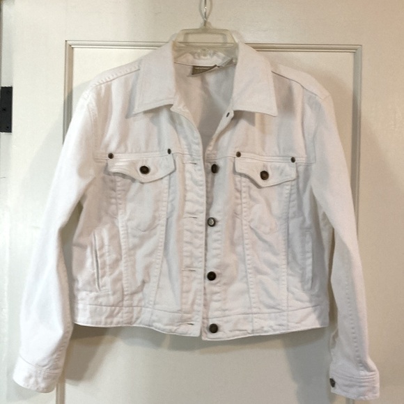 Liz Claiborne white Jean jacket, size SP - Picture 3 of 4